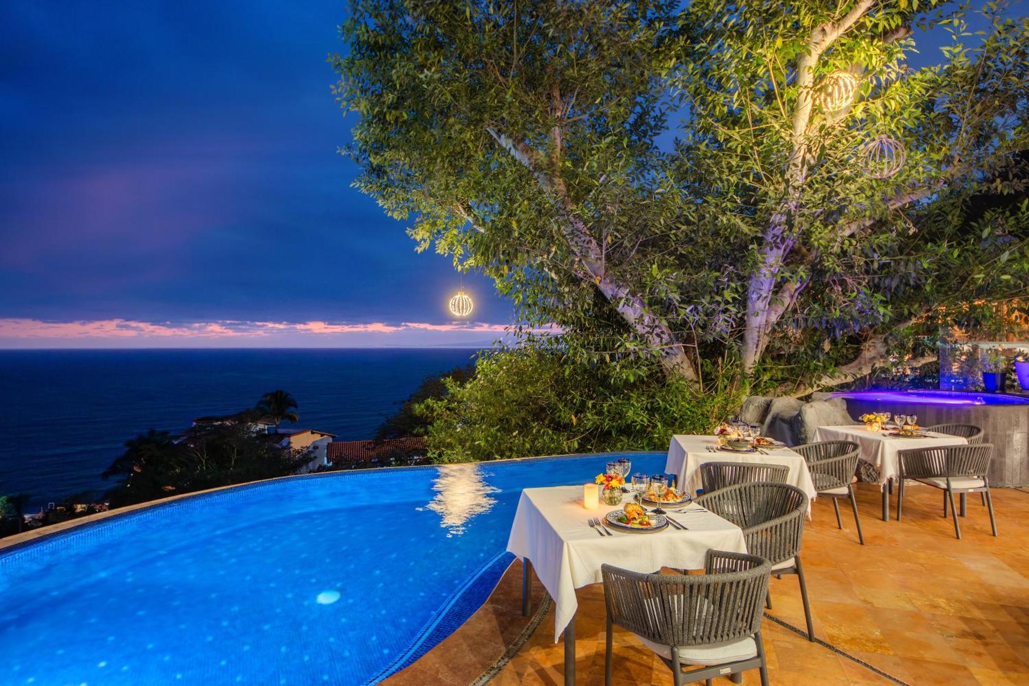 Villa Divina Luxury Boutique - Adults Only Puerto Vallarta Exterior photo