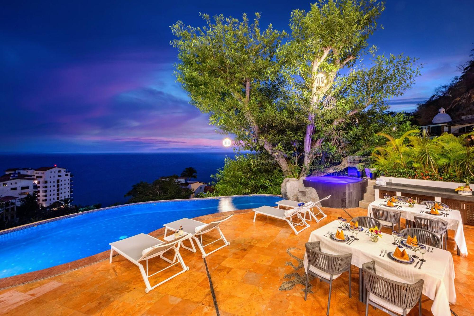 Villa Divina Luxury Boutique - Adults Only Puerto Vallarta Exterior photo