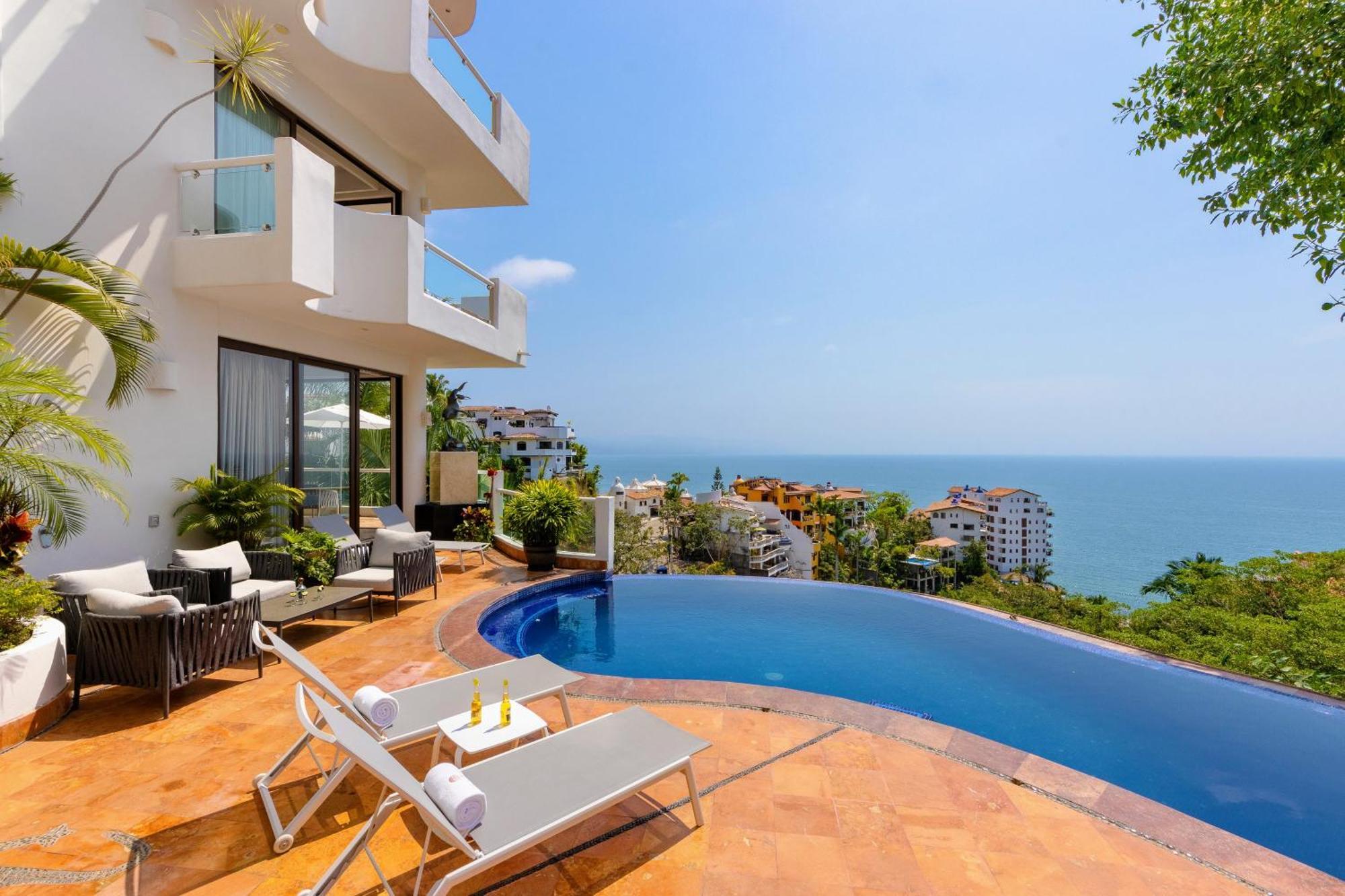 Villa Divina Luxury Boutique - Adults Only Puerto Vallarta Exterior photo