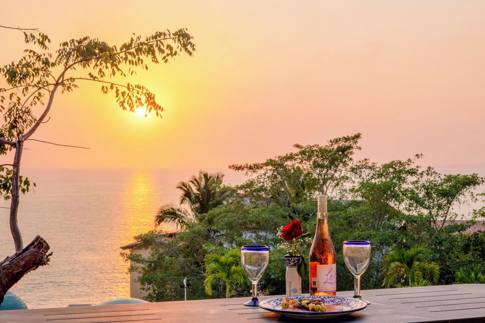 Villa Divina Luxury Boutique - Adults Only Puerto Vallarta Exterior photo